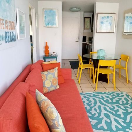 Beachfront Coral Beach Condo San Juan Exterior foto